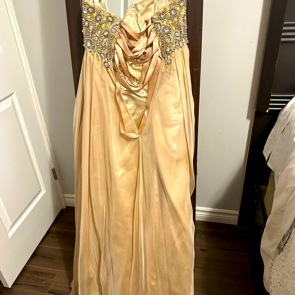 Jovani Gown with corset back to allow more personal sizing. - Picture 2 of 3